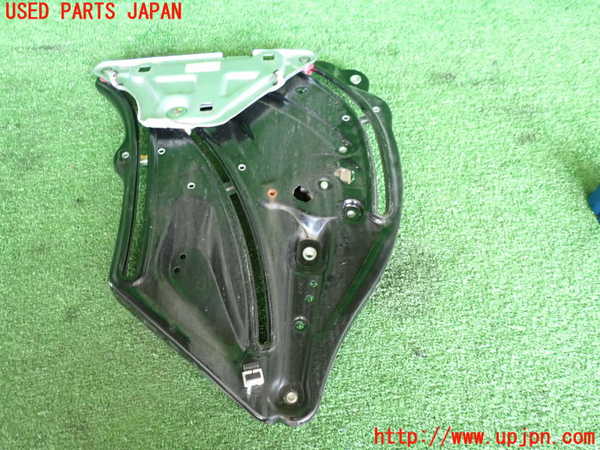 5UPJ-22081326]ベンツ E350 クーペ(207359)左後レギュレーターモーター 中古 【C207】_m0002.jpg