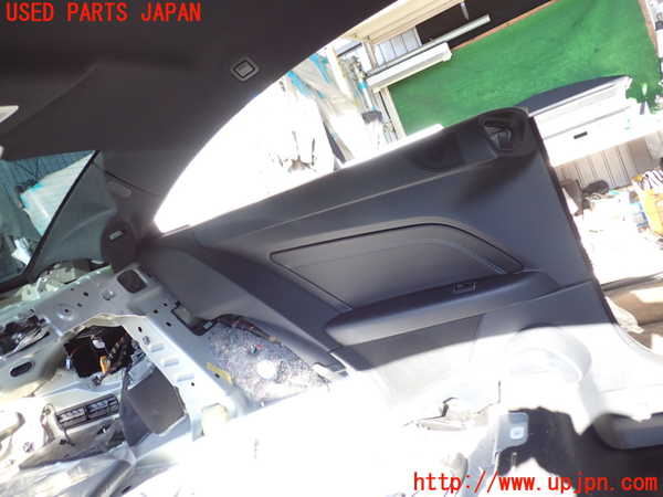 2UPJ-22087680]ベンツ E350 クーペ(207359)左リアピラートリム 中古 【C207】_m0001.jpg