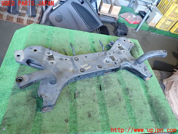 5UPJ-22105285]コルト ラリーアート バージョンR(Z27AG)フロントメンバー 中古_m0001.jpg