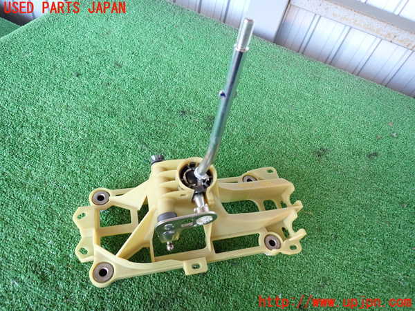 2UPJ-22107560]コルト ラリーアート バージョンR(Z27AG)MTシフトレバー 中古_m0002.jpg