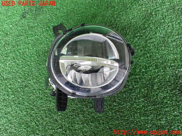2UPJ-22111180]BMW 118i(1R15)右フォグ 中古 【F20】_m0001.jpg