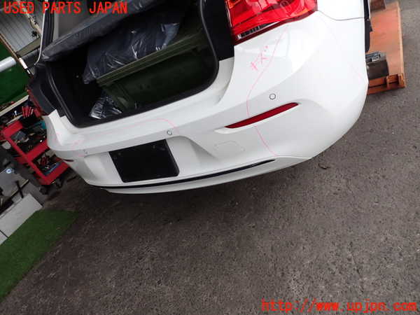 2UPJ-22111610]BMW 118i(1R15)リアバンパー 中古 【F20】_m0001.jpg