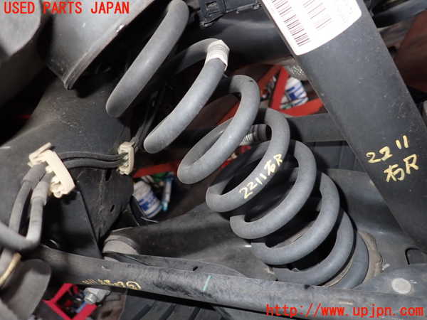 2UPJ-22115100]BMW 118i(1R15)右リアスプリング 中古 【F20】_m0001.jpg