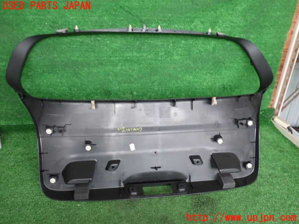 2UPJ-22111578]BMW 118i(1R15)バックドア内張り 中古 【F20】_m0002.jpg