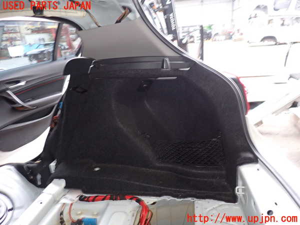 2UPJ-22117675]BMW 118i(1R15)右リアピラートリム 中古 【F20】_m0001.jpg