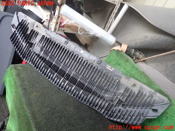 1UPJ-22121721]アウディ・A7 スポーツバック(4GCYPC)アンダーカバー1 中古_m0002.jpg