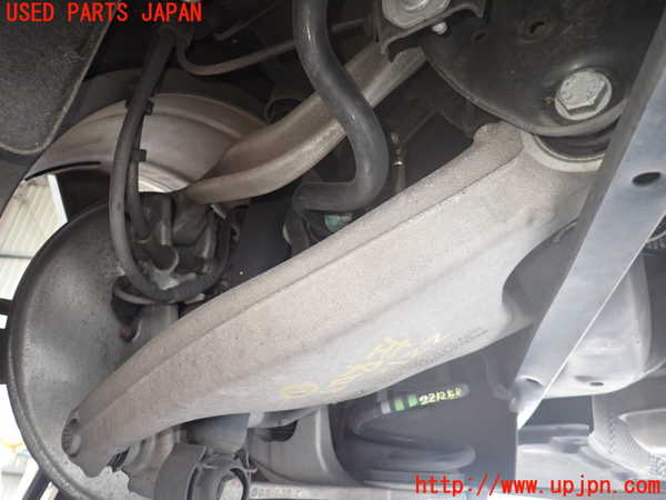 1UPJ-22125226]アウディ・A7 スポーツバック(4GCYPC)左リアロアアーム1 中古_m0002.jpg