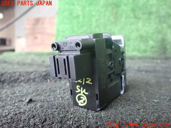 1UPJ-22126307]アウディ・A7 スポーツバック(4GCYPC)スイッチ2 (電動パーキング) 中古_m0002.jpg