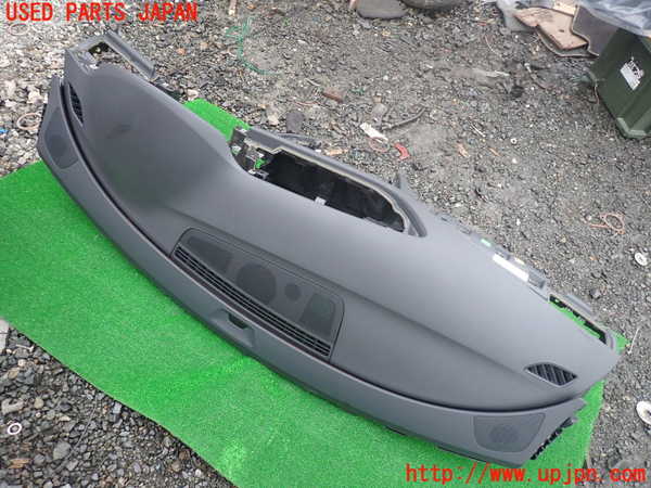 1UPJ-22127505]アウディ・A7 スポーツバック(4GCYPC)ダッシュボード 中古_m0004.jpg