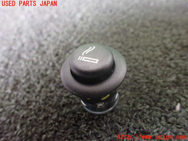 1UPJ-22127815]アウディ・A7 スポーツバック(4GCYPC)シガライター 中古_m0001.jpg