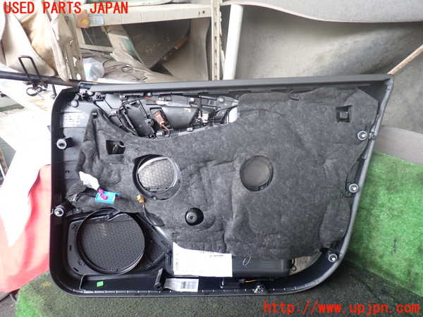 1UPJ-22121264]アウディ・A7 スポーツバック(4GCYPC)左前ドア内張り 中古_m0004.jpg