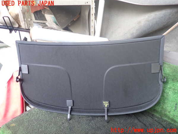 1UPJ-22127762]アウディ・A7 スポーツバック(4GCYPC)トノカバー2 中古_m0002.jpg