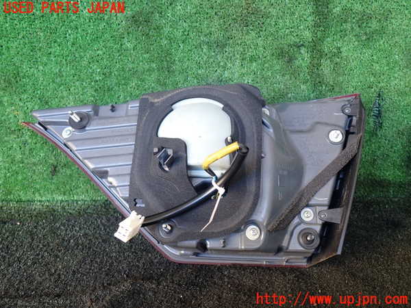 1UPJ-22131552]レクサス・LS600h(UVF45)左リアフィニッシャー 中古_m0002.jpg
