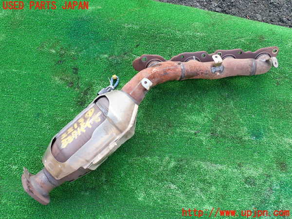 1UPJ-22132661]レクサス・LS600h(UVF45)触媒1 (右側) 中古_m0001.jpg