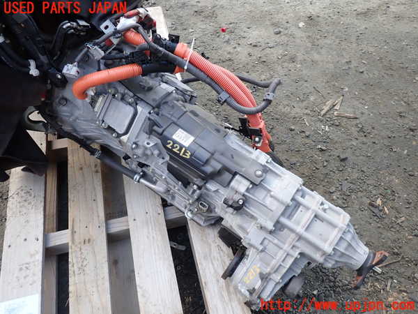 1UPJ-22133010]レクサス・LS600h(UVF45)ミッション AT 2UR-FSE 4WD 中古_m0002.jpg