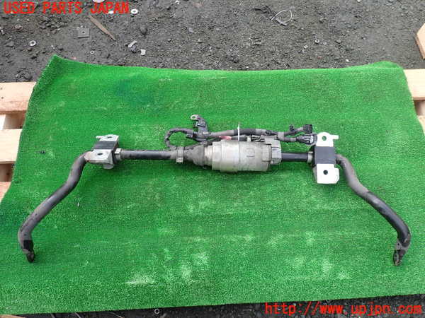 1UPJ-22135440]レクサス・LS600h(UVF45)フロントスタビライザー 中古_m0004.jpg