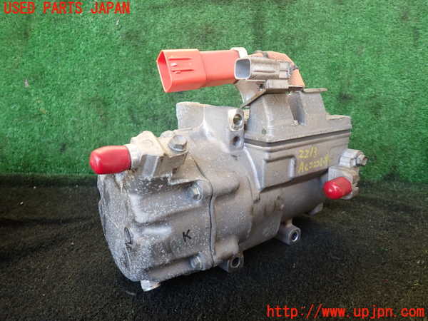 1UPJ-22136025]レクサス・LS600h(UVF45)エアコンコンプレッサー 中古_m0001.jpg