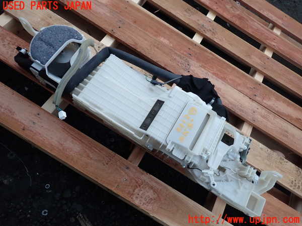 1UPJ-22136082]レクサス・LS600h(UVF45)エバポレーター2 (リヤ) 中古_m0001.jpg