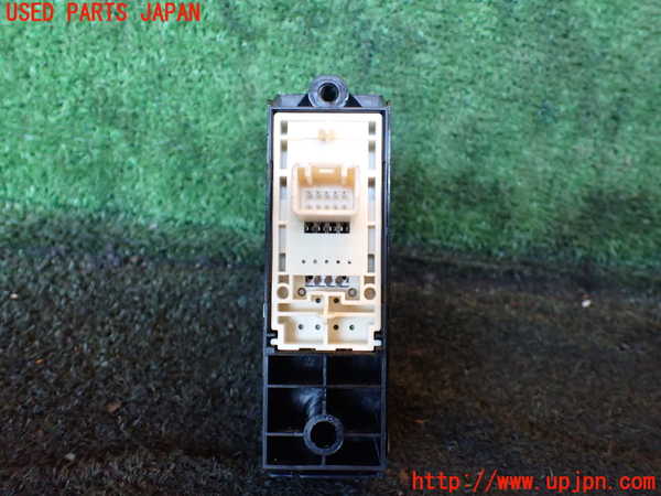 1UPJ-22136308]レクサス・LS600h(UVF45)スイッチ3 (電動パーキング＆オートホールド) 中古_m0002.jpg