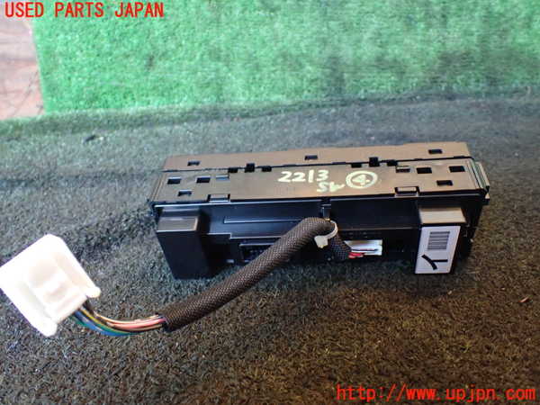 1UPJ-22136309]レクサス・LS600h(UVF45)スイッチ4 (電動サンシェード＆シート空調) 中古_m0002.jpg