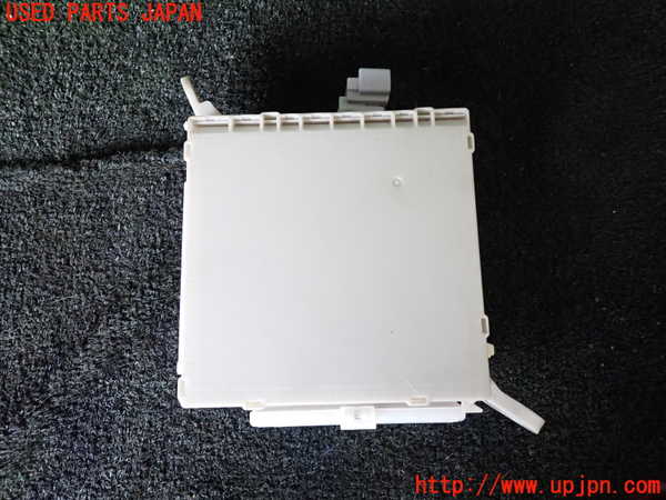 1UPJ-22136741]レクサス・LS600h(UVF45)ヒューズボックス1 中古_m0002.jpg