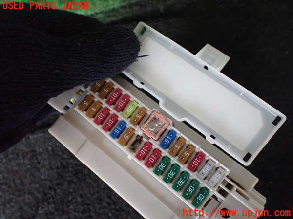 1UPJ-22136742]レクサス・LS600h(UVF45)ヒューズボックス2 中古_m0004.jpg