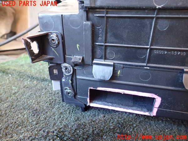 1UPJ-22137516]レクサス・LS600h(UVF45)グローブボックス1 中古_m0004.jpg