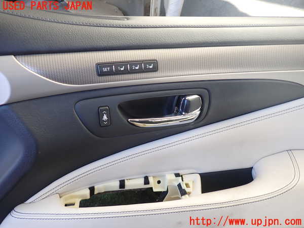 1UPJ-22131234]レクサス・LS600h(UVF45)右前ドア内張り 中古_m0002.jpg