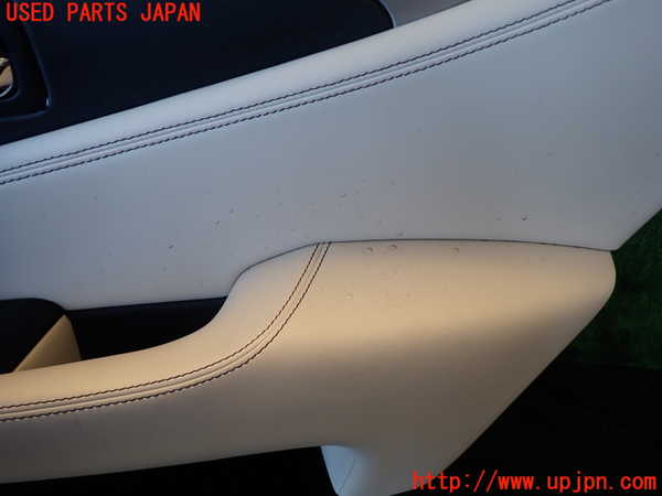 1UPJ-22131294]レクサス・LS600h(UVF45)右後ドア内張り 中古_m0003.jpg