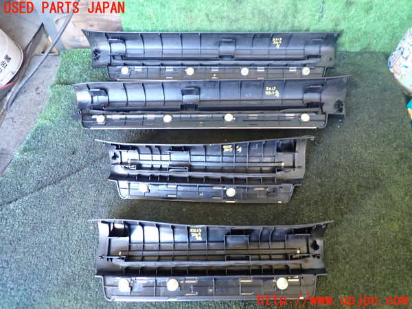 1UPJ-22137740]レクサス・LS600h(UVF45)スカッフプレート 中古_m0004.jpg