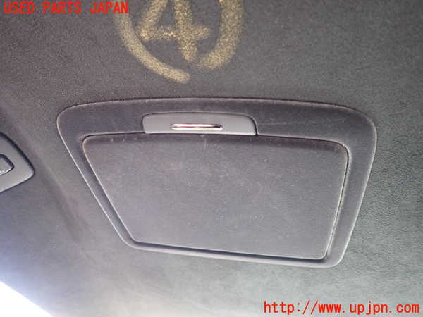 1UPJ-22136414]レクサス・LS600h(UVF45)ルームランプ4 (2列目左) 中古_m0001.jpg