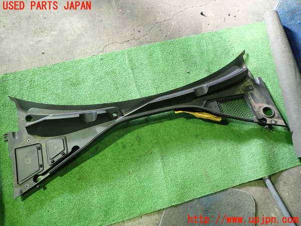 5UPJ-22141190]アルファロメオ・ジュリア(95220)カウルトップ 中古_m0001.jpg