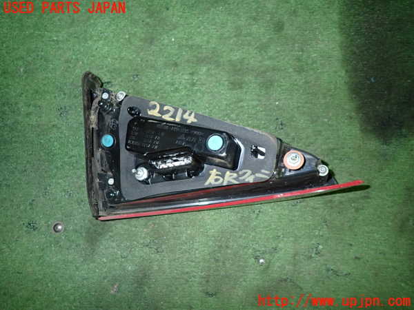 1UPJ-22141550]アルファロメオ・ジュリア(95220)右リアフィニッシャー 中古_m0004.jpg
