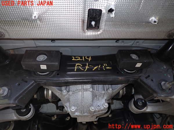 5UPJ-22145295]アルファロメオ・ジュリア(95220)リアメンバー 中古_m0001.jpg