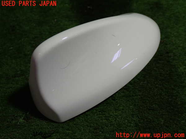 5UPJ-22146550]アルファロメオ・ジュリア(95220)アンテナ 中古_m0002.jpg