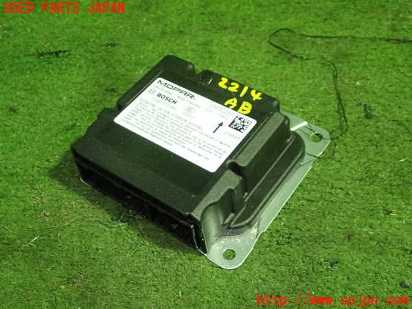 5UPJ-22146145]アルファロメオ・ジュリア(95220)エアバッグコンピューター 中古_m0001.jpg