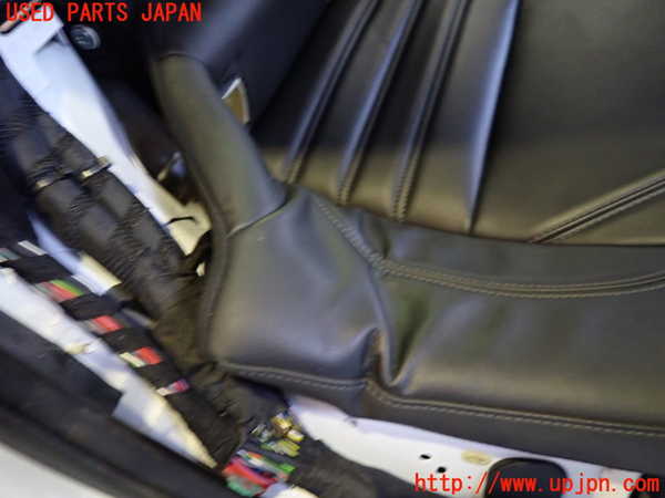 5UPJ-22147385]アルファロメオ・ジュリア(95220)リアシート 中古_m0004.jpg