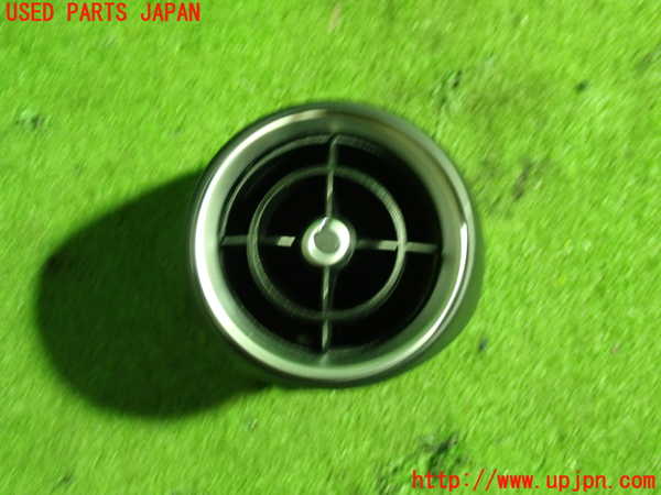 5UPJ-22147526]アルファロメオ・ジュリア(95220)エアコン吹き出し口1 (右) 中古_m0001.jpg