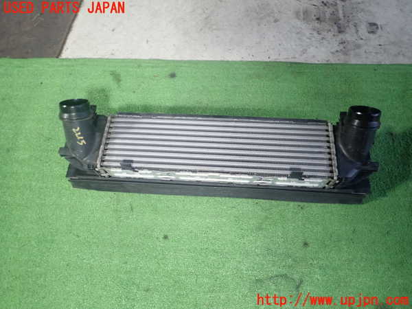 5UPJ-22152451]BMW 118d(1S20 F20)インタークーラー1 中古_m0002.jpg