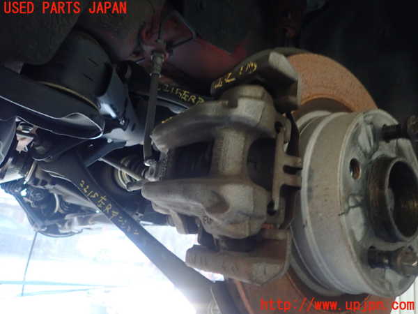 5UPJ-22154095]BMW 118d(1S20 F20)左リアキャリパー 中古_m0001.jpg
