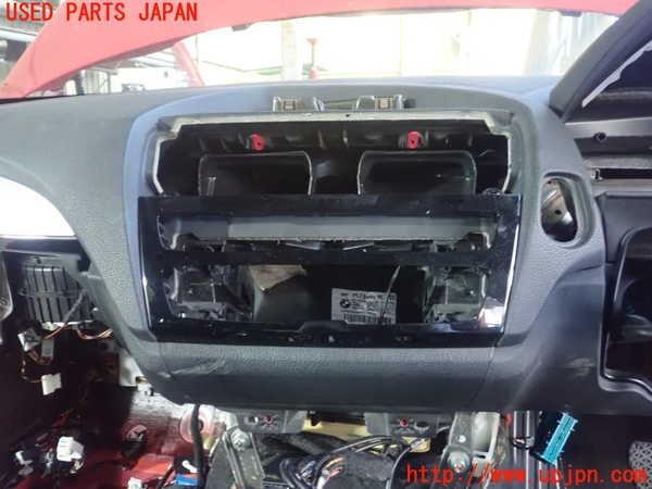 5UPJ-22157505]BMW 118d(1S20 F20)ダッシュボード 中古_m0003.jpg
