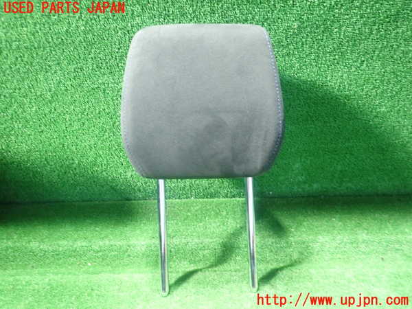 5UPJ-22157040]BMW 118d(1S20 F20)運転席ヘッドレスト 中古_m0001.jpg