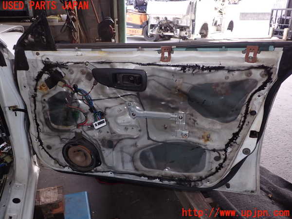 1UPJ-22161230]インプレッサ WRX-STi(GC8)右前ドア M508 中古_m0002.jpg