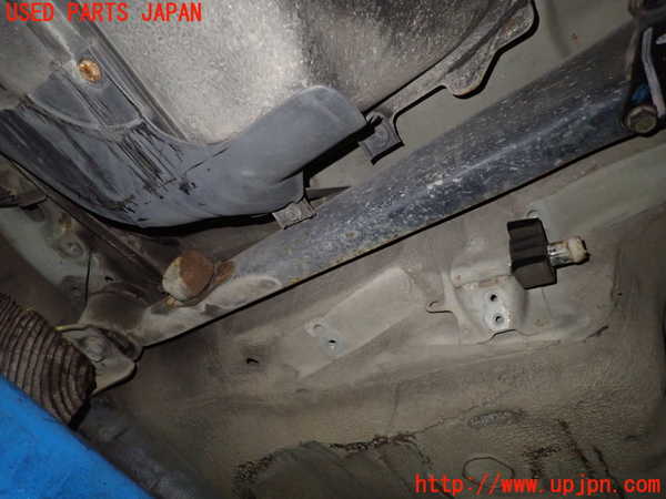 5UPJ-22165296]インプレッサ WRX-STi(GC8)メンバー1 中古_m0002.jpg