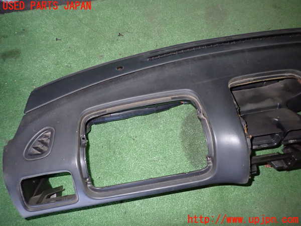 5UPJ-22167505]インプレッサ WRX-STi(GC8)ダッシュボード 中古_m0005.jpg