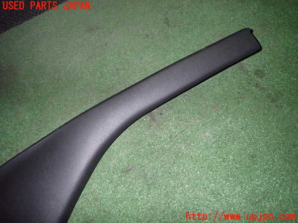 1UPJ-22167680]インプレッサ WRX-STi(GC8)左リアピラートリム 中古_m0003.jpg