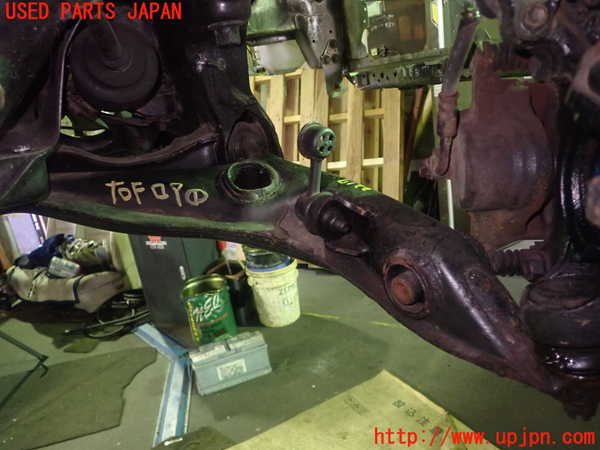 5UPJ-22175176]シビック(EK4)右フロントロアアーム1 中古_m0002.jpg
