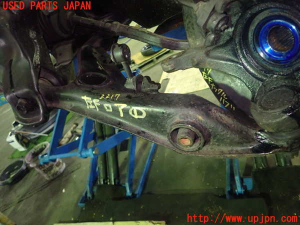 5UPJ-22175186]シビック(EK4)左フロントロアアーム1 中古_m0001.jpg
