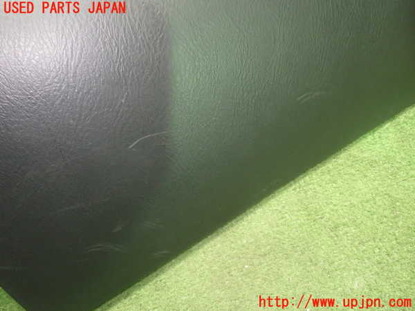 5UPJ-22177516]シビック(EK4)グローブボックス1 中古_m0002.jpg