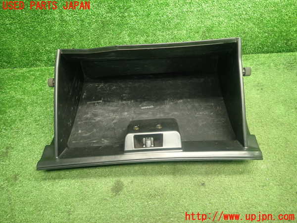 5UPJ-22177516]シビック(EK4)グローブボックス1 中古_m0005.jpg